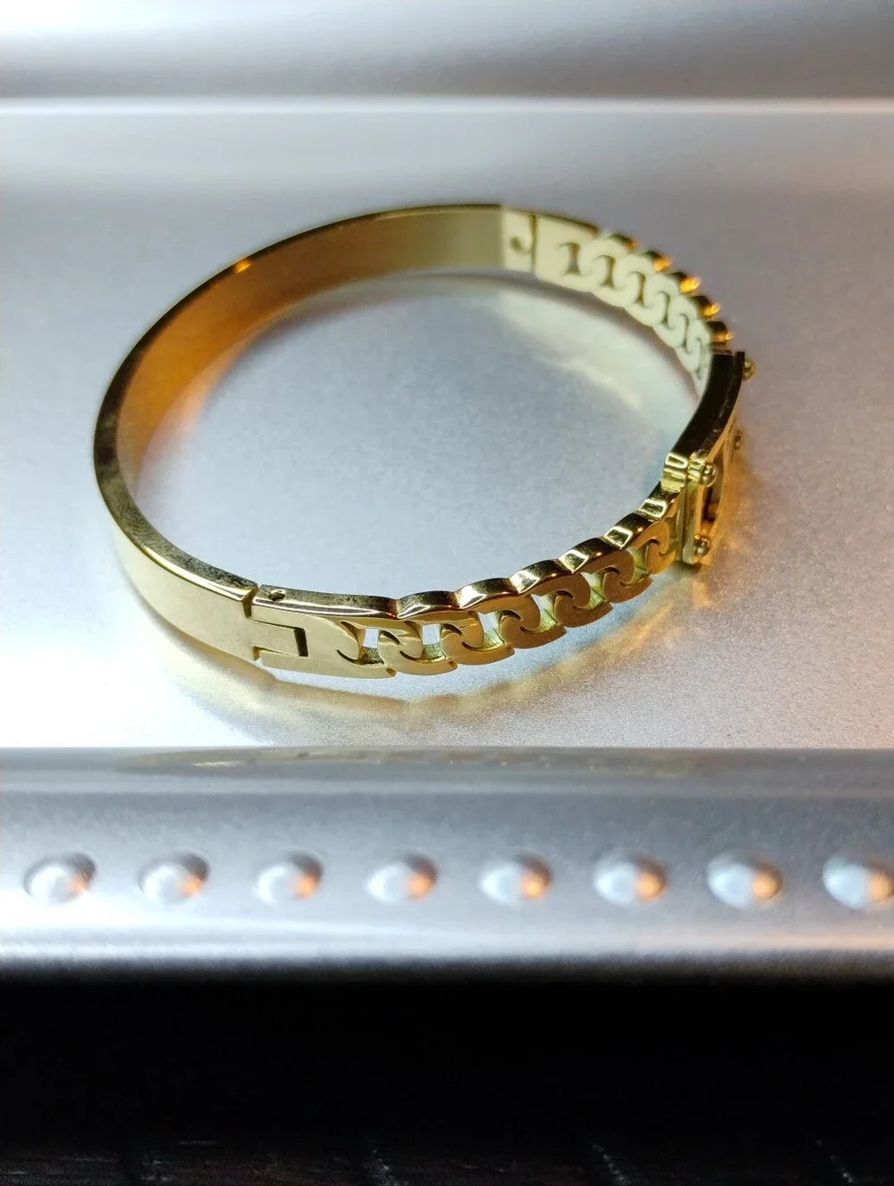 New Gold Logo Plaque Chain Bangle Bracelet